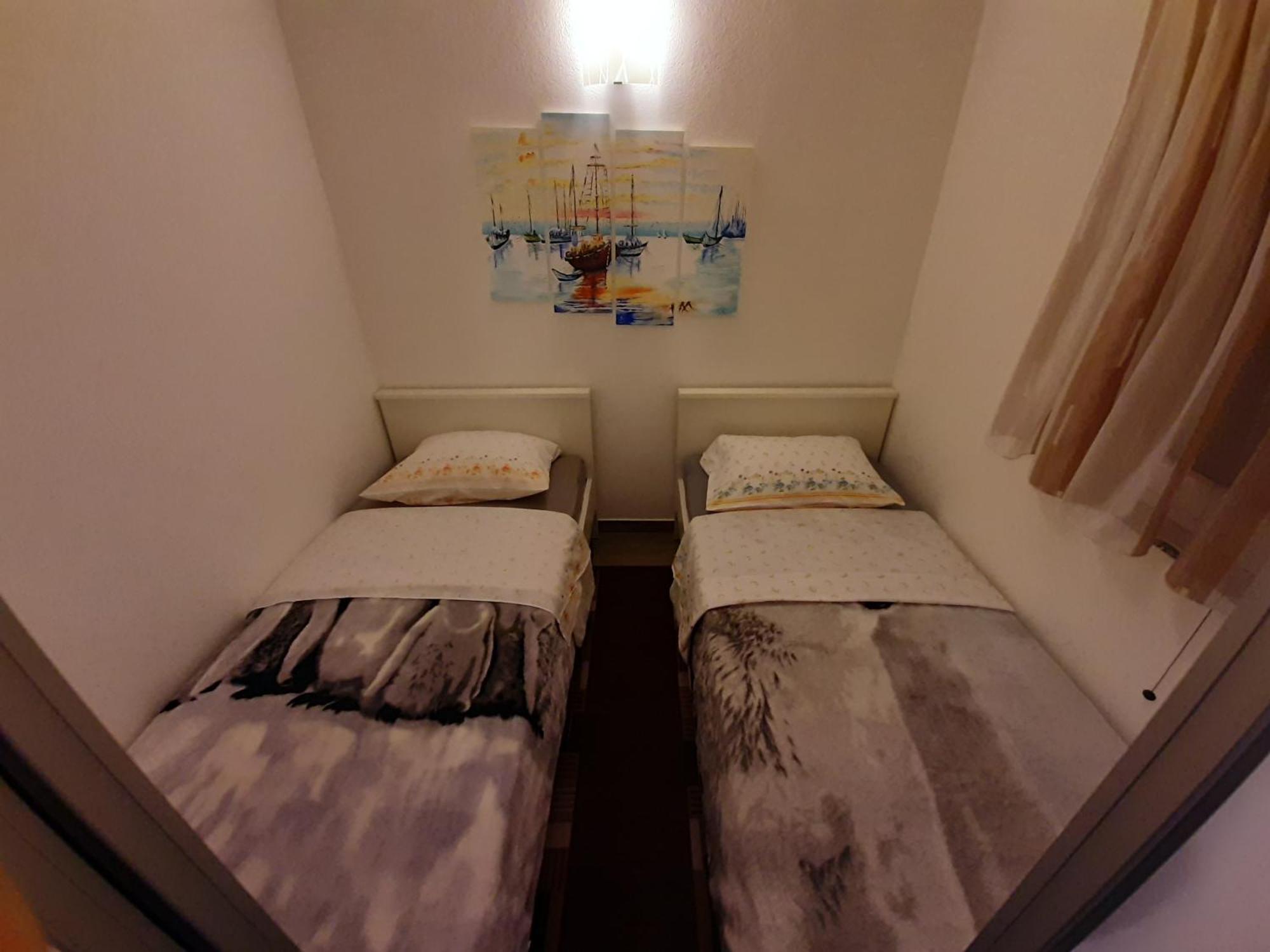 Apartments Diana Vinisce 산책길 외부 사진